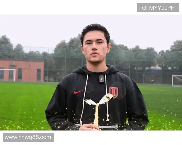 曾晨足球：探索中国足球新生代的崛起与未来发展之路