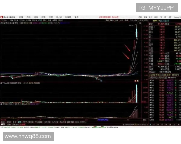 赛后复盘分析：FPX与TES对决中的状态与表现解析