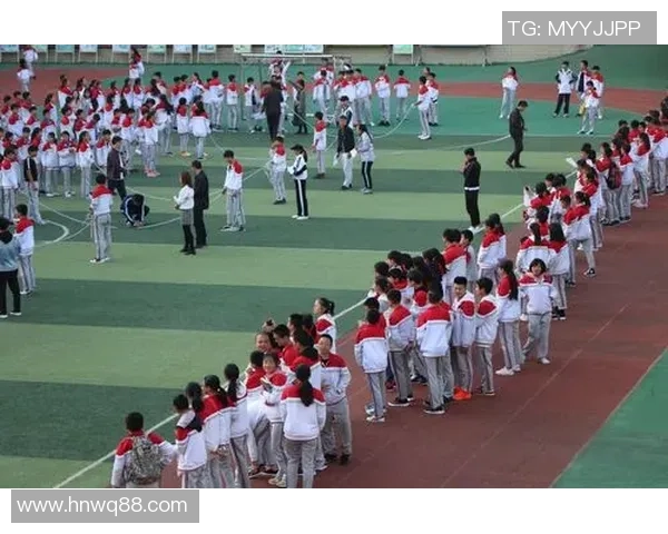 男足球员翘臀魅力无限让人心动的运动之美与性感吸引力分析