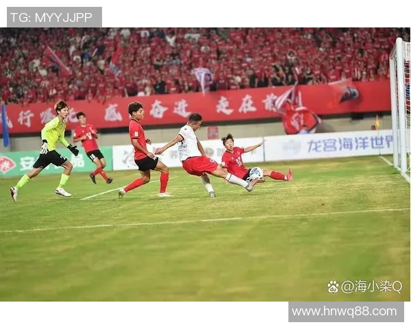 足球最高裁判的权威与挑战如何影响全球足球赛事的公平性与发展